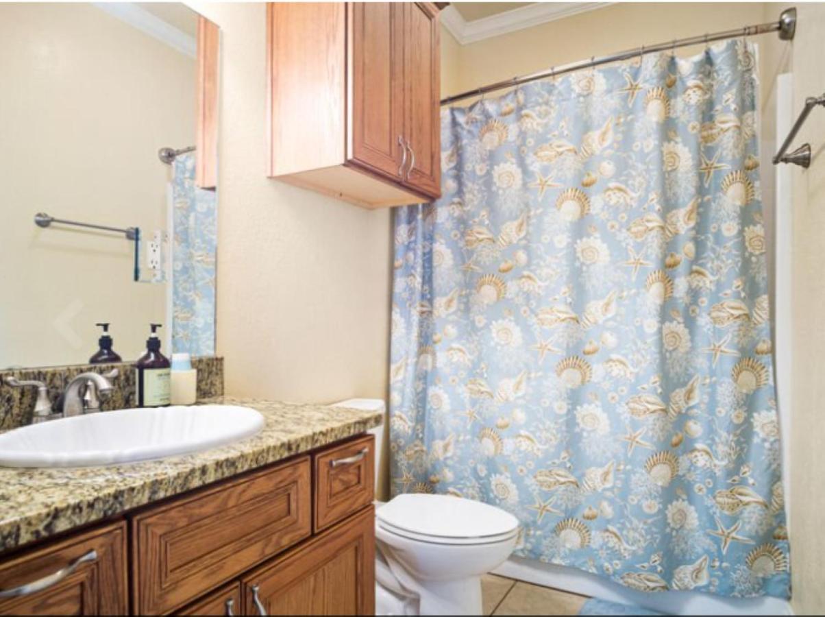 Fancy Nancy 2 Min Walk To Beach, Lyft, Pet-Friendly Bolivar Peninsula المظهر الخارجي الصورة