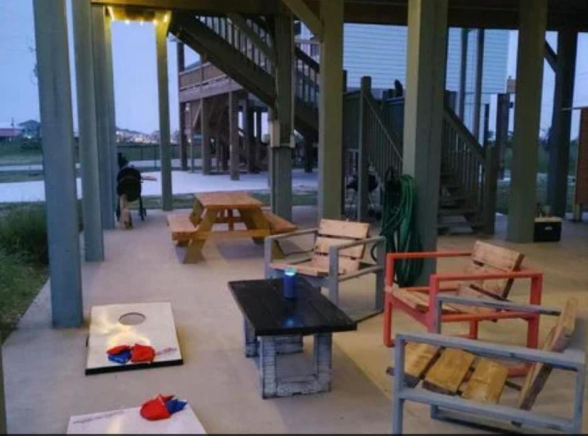 Fancy Nancy 2 Min Walk To Beach, Lyft, Pet-Friendly Bolivar Peninsula المظهر الخارجي الصورة