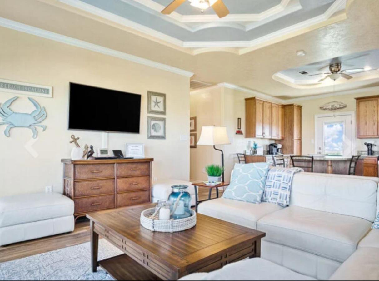 Fancy Nancy 2 Min Walk To Beach, Lyft, Pet-Friendly Bolivar Peninsula المظهر الخارجي الصورة