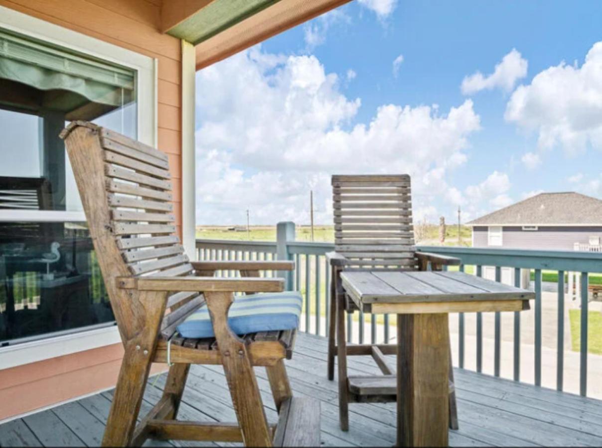 Fancy Nancy 2 Min Walk To Beach, Lyft, Pet-Friendly Bolivar Peninsula المظهر الخارجي الصورة